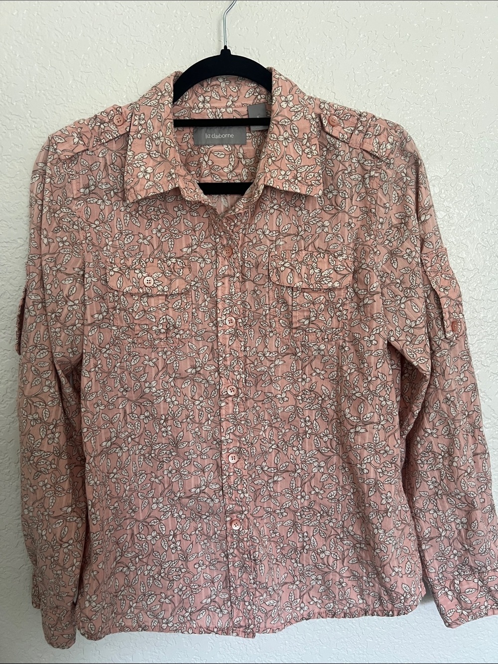 Liz Claiborne Blush Pink Leaf-Print Button Down Shirt